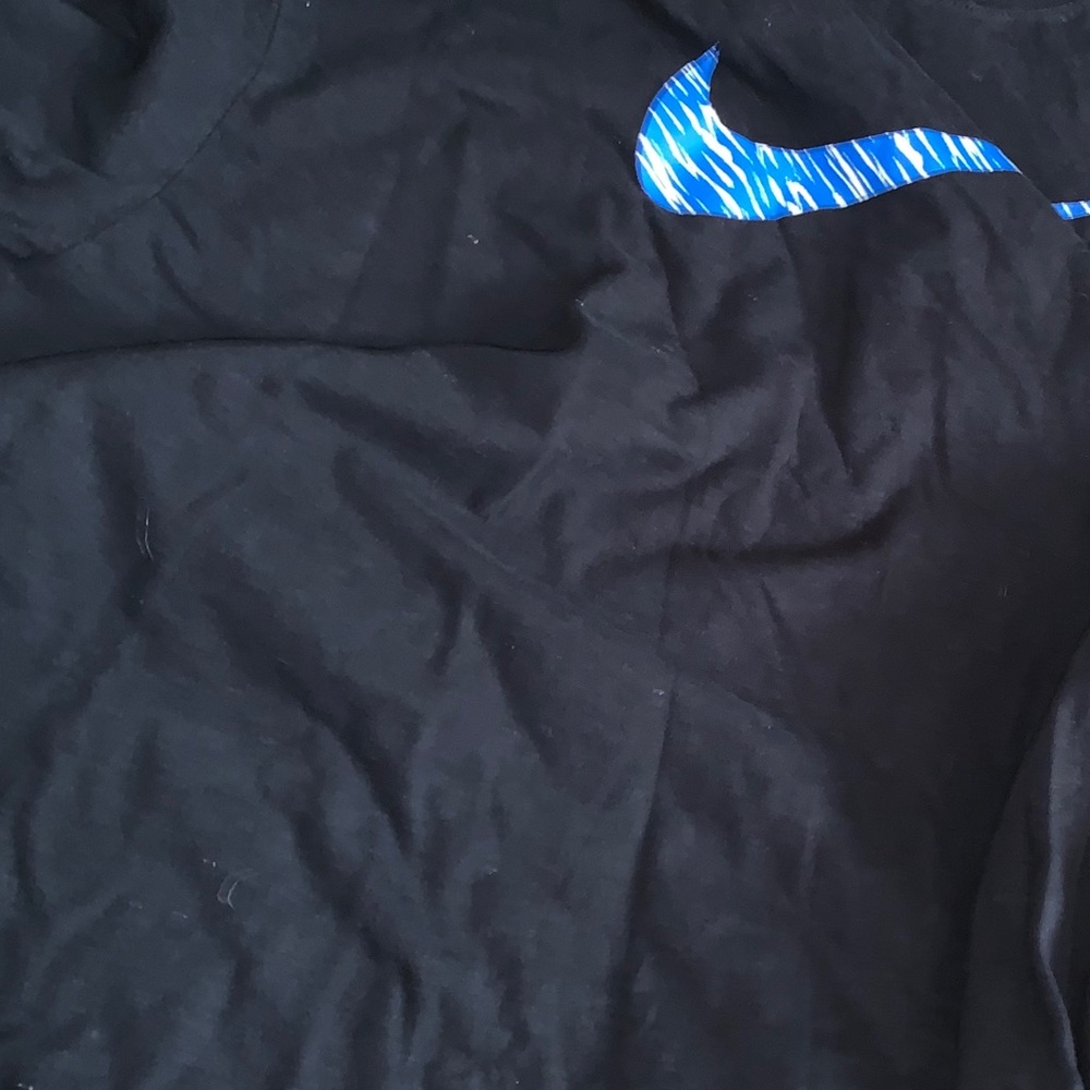 Nike t shirt